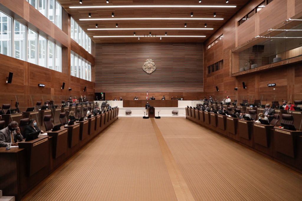 Con sesión solemne diputados conmemorarán 200 años de Asamblea Legislativa