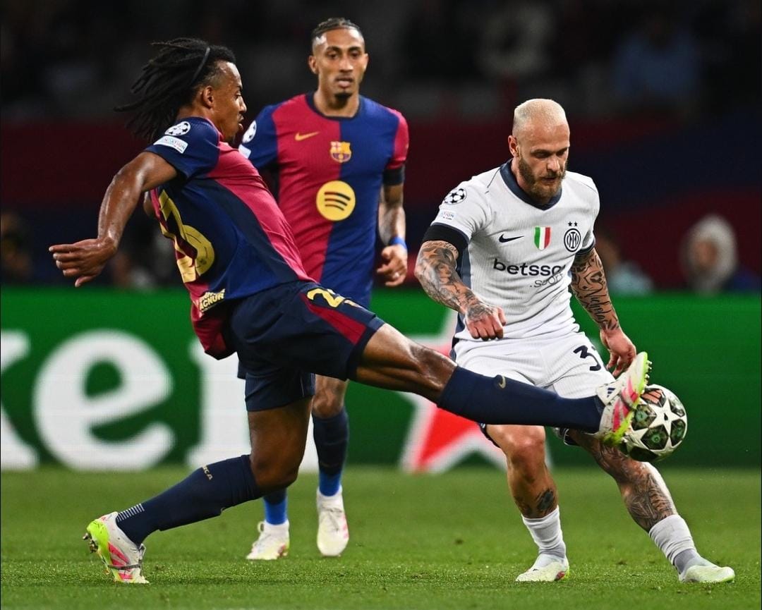 El Barcelona y el Inter de Milán empatan en un partido vibrante   