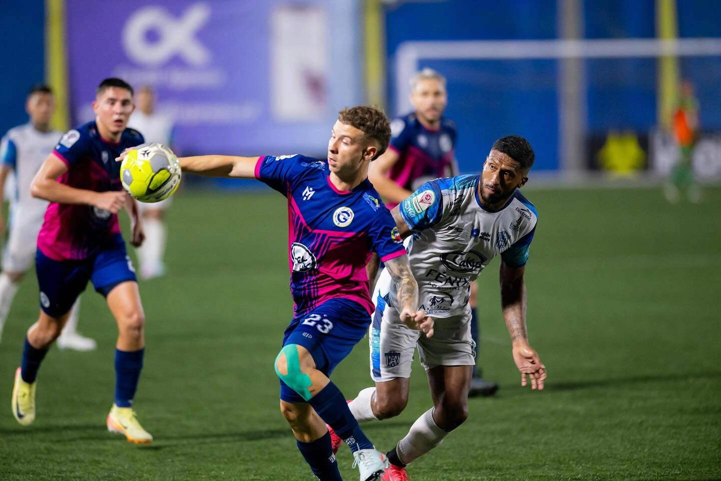 Guadalupe FC y Fútbol Consultants empatan en la ida de la final por el Ascenso