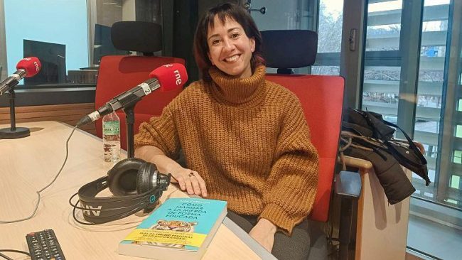 Alba Cardalba, psicóloga española