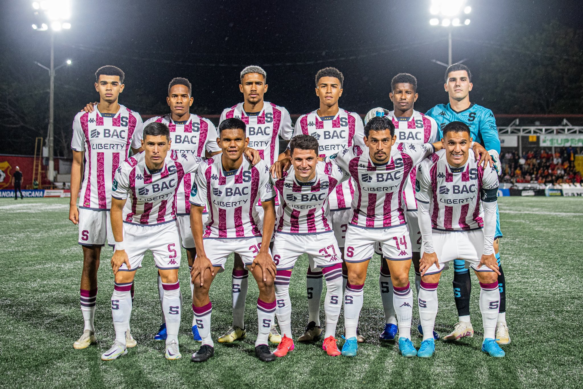 Saprissa irá por su primer triunfo ante Herediano en Santa Bárbara