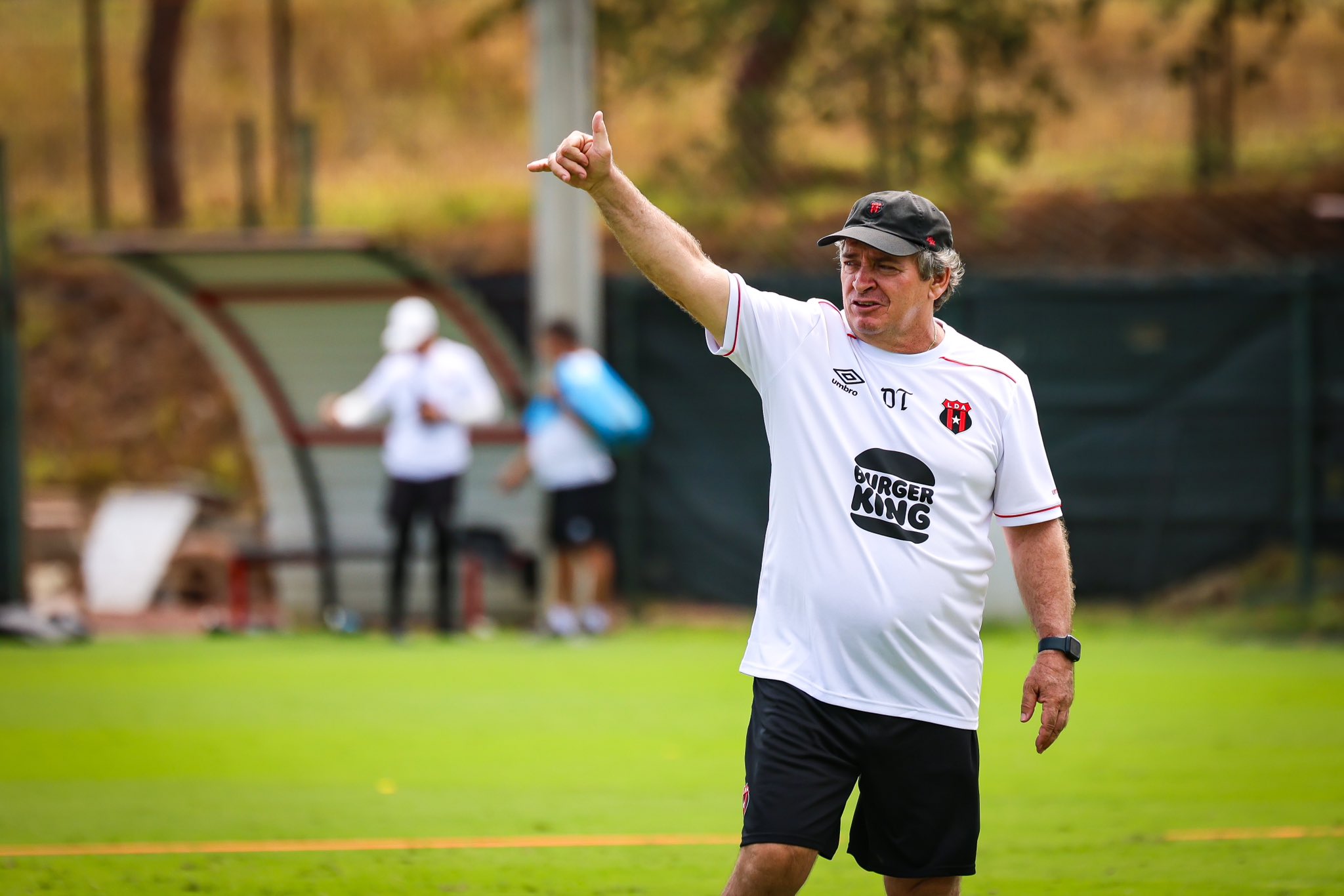 Óscar Ramírez: “Que los muchachos sientan la identificación”