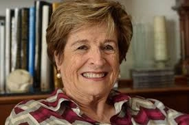 La escritora Lara Ríos será homenajeada en el Festival Nacional de la Lectura.