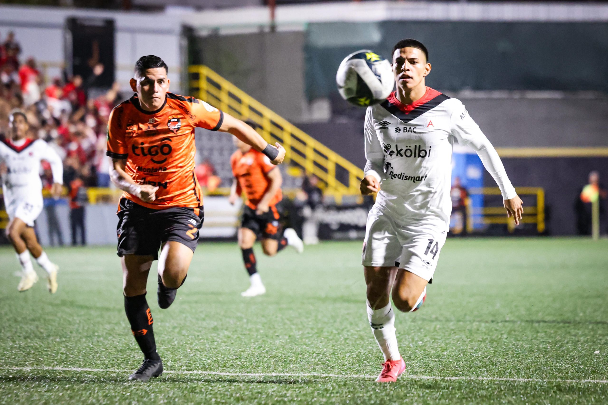 Lo que dejó el empate sin goles del Puntarenas FC vs Alajuelense