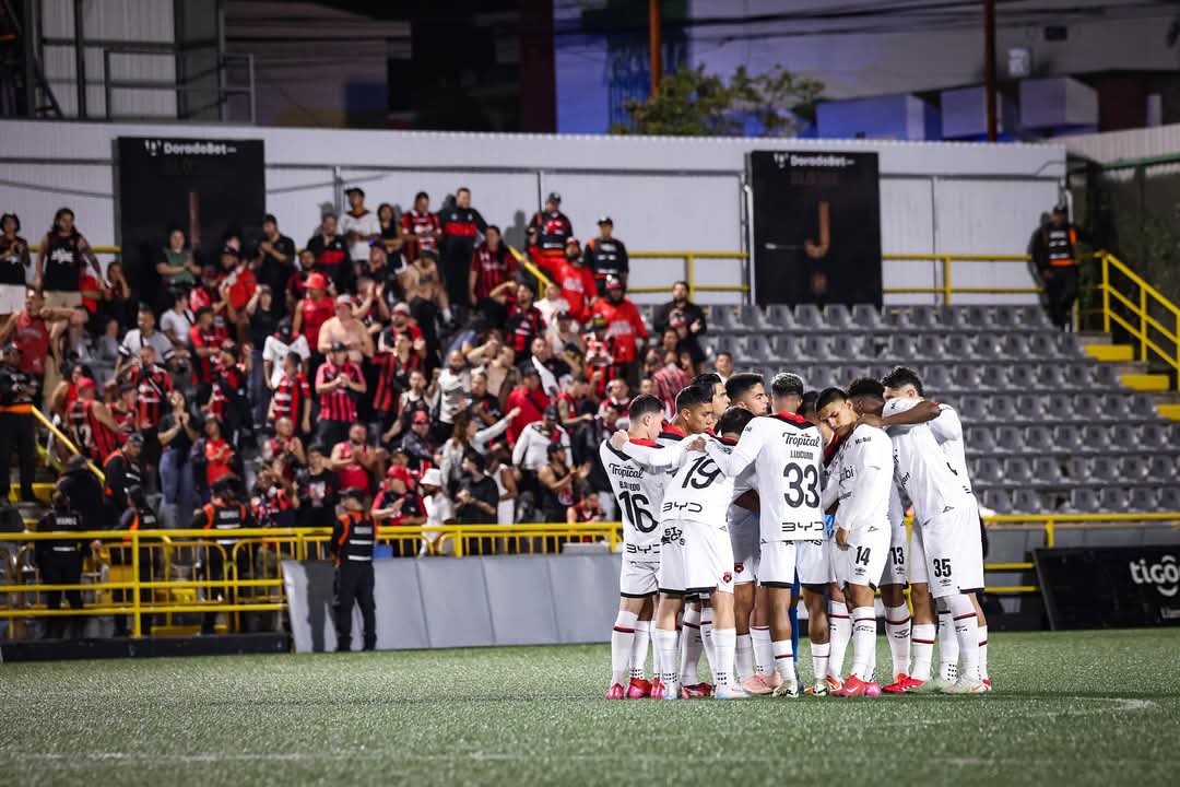 Alajuelense tiene 90 minutos para sellar su pase a la final