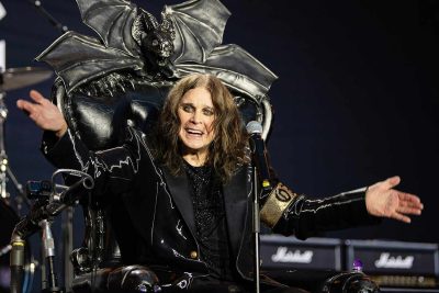 *Ozzy Osbourne en Back to Beginning*