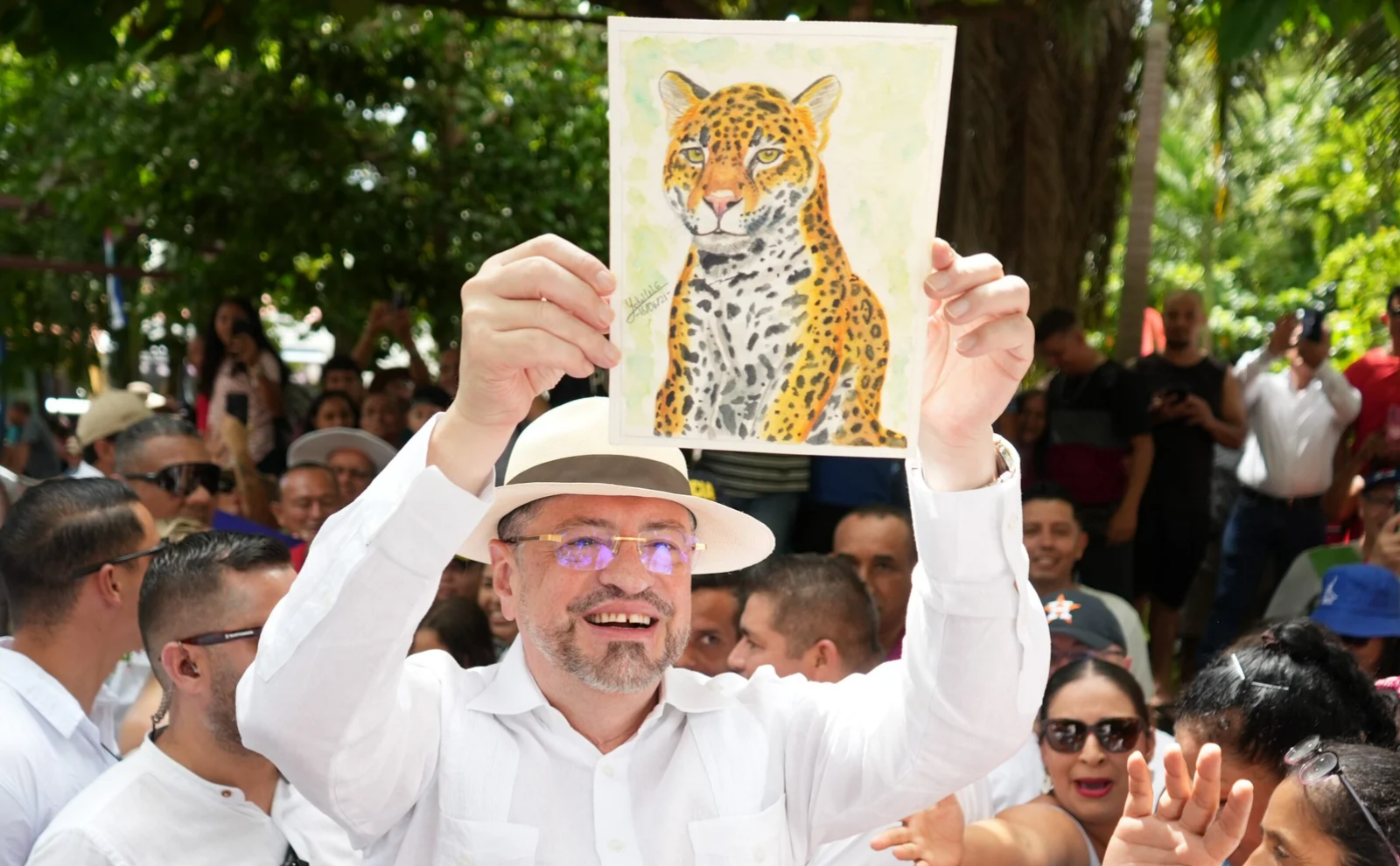 TSE prohíbe al gobierno utilizar símbolo del “jaguar”