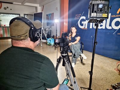 La Universidad brindó su apoyo por medio del docente de Periodismo, Enrique Vega Méndez