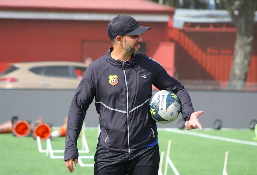 Pablo Salazar no continúa como director técnico de Herediano