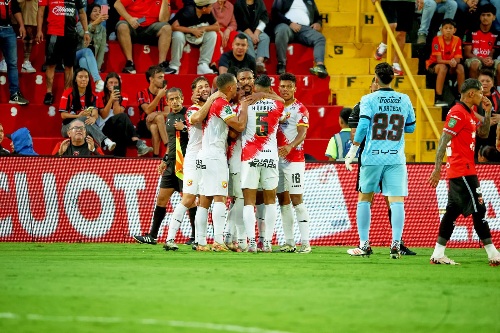 Herediano vence por la mínima a Alajuelense en el clásico provincial