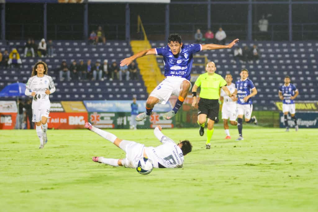 Cartaginés y Pérez Zeledón empataron en un duelo equilibrado