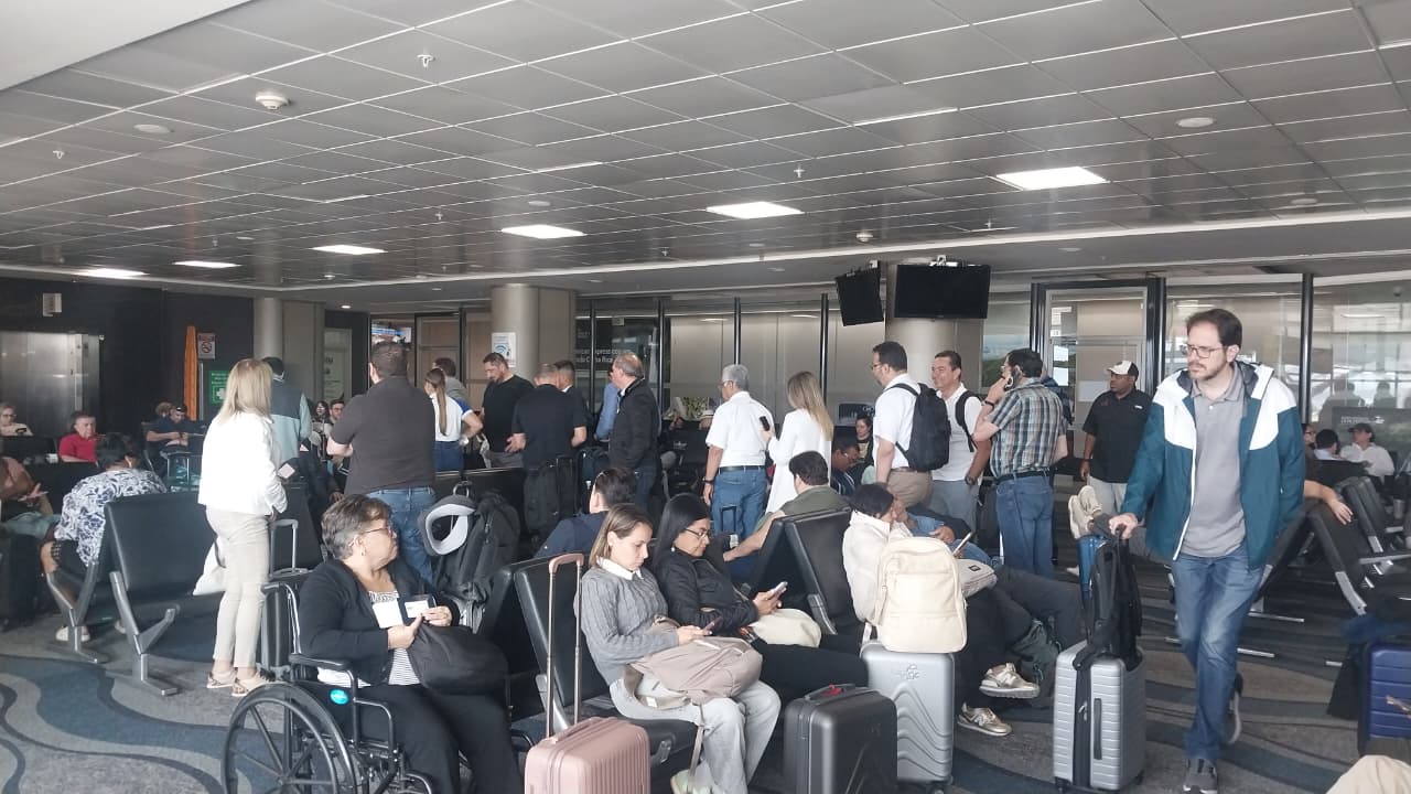 Falla en radar aéreo frena aeropuertos nacionales