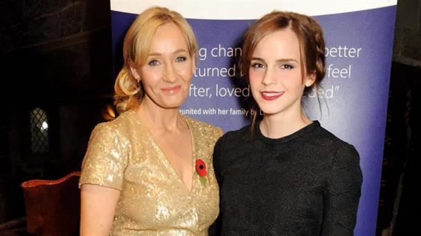 JK Rowling arremete contra Emma Watson 