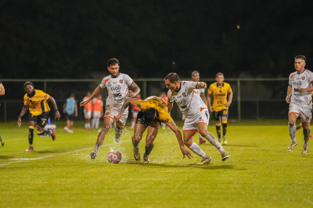 Liberia empató ante Puntarenas en inicio de fecha 12 del Apertura