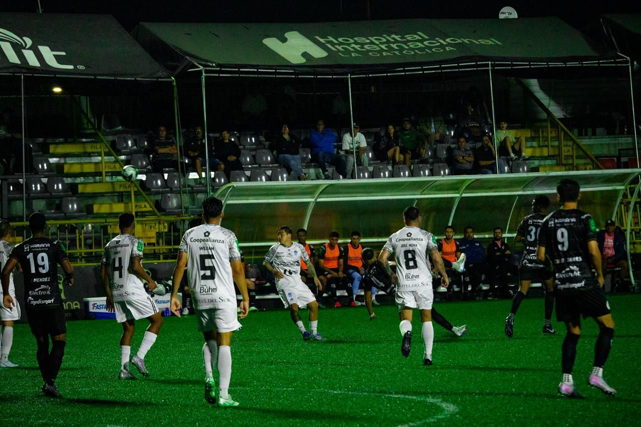 Sporting FC y Pérez Zeledón firmaron otro 0-0 en la fecha 12