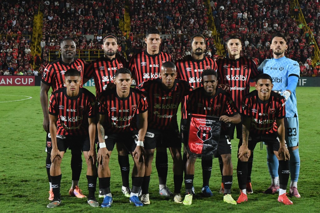 Alajuelense irá por un tricampeonato histórico ante el Xelajú