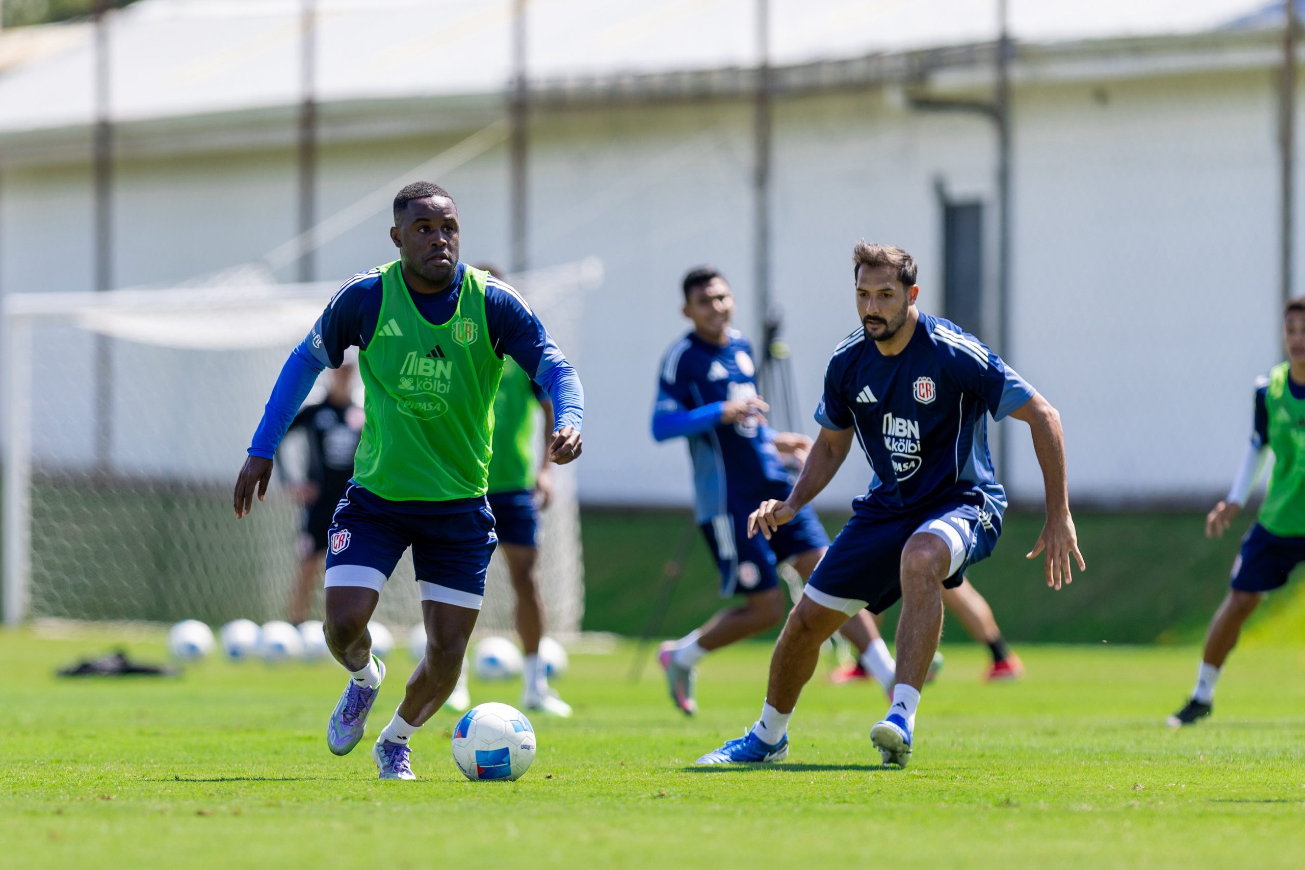 Costa Rica confirmó lista final de convocados para la eliminatoria