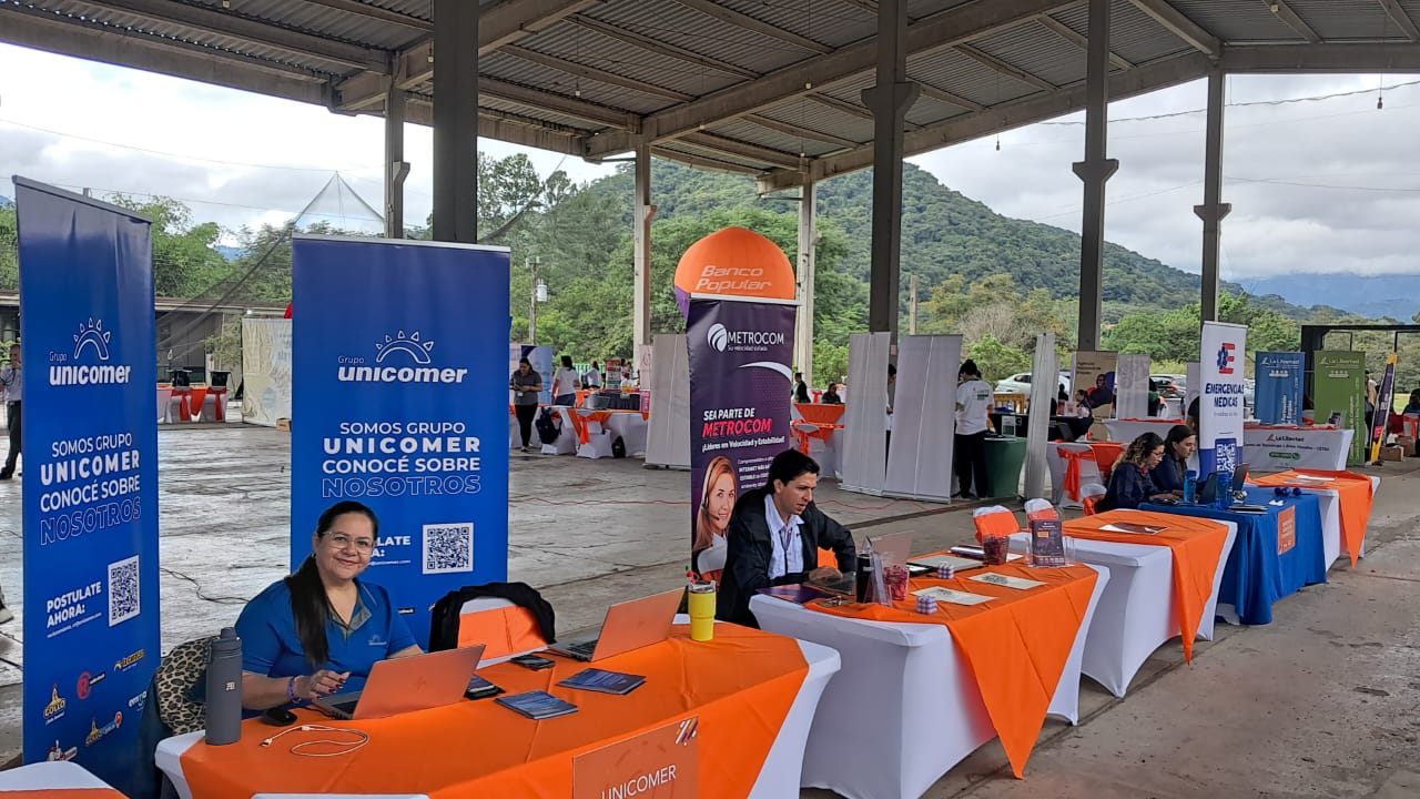 Temporada navideña viene con ofertas de empleo Temporada navideña viene con ofertas de empleo