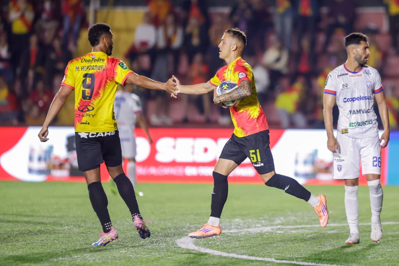 Triunfo ante San Carlos le da esperanzas de clasificar al Herediano