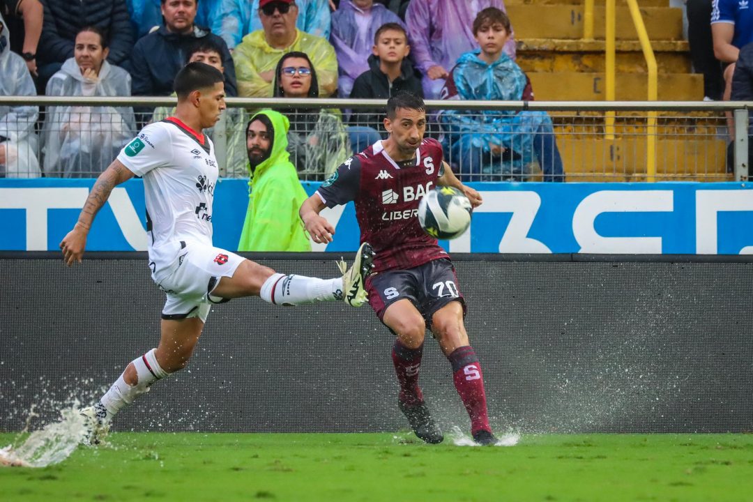 Saprissa vs Alajuelense: Un Clásico de Finales de Segunda Fase Saprissa vs Alajuelense: Un Clásico de Finales de Segunda Fase