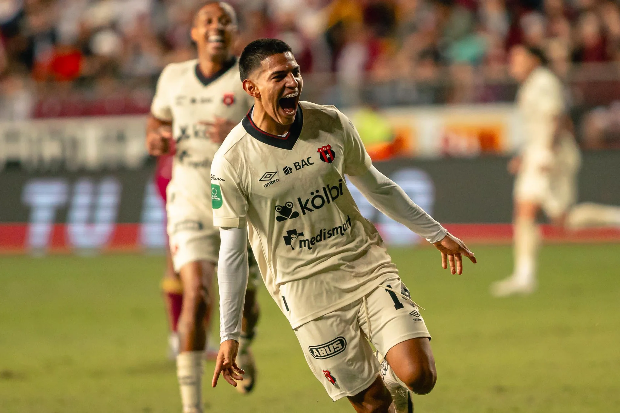 Lo que conlleva triunfo de Alajuelense en el Clásico ante Saprissa
