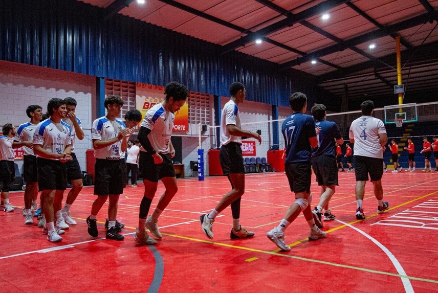 Voleibol masculino y femenino nacional definió a sus finalistas Voleibol masculino y femenino nacional definió a sus finalistas