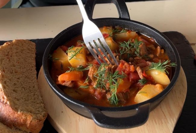 Zharkóe ruso tradicional. Fotografía cortesía de Árbol de Seda