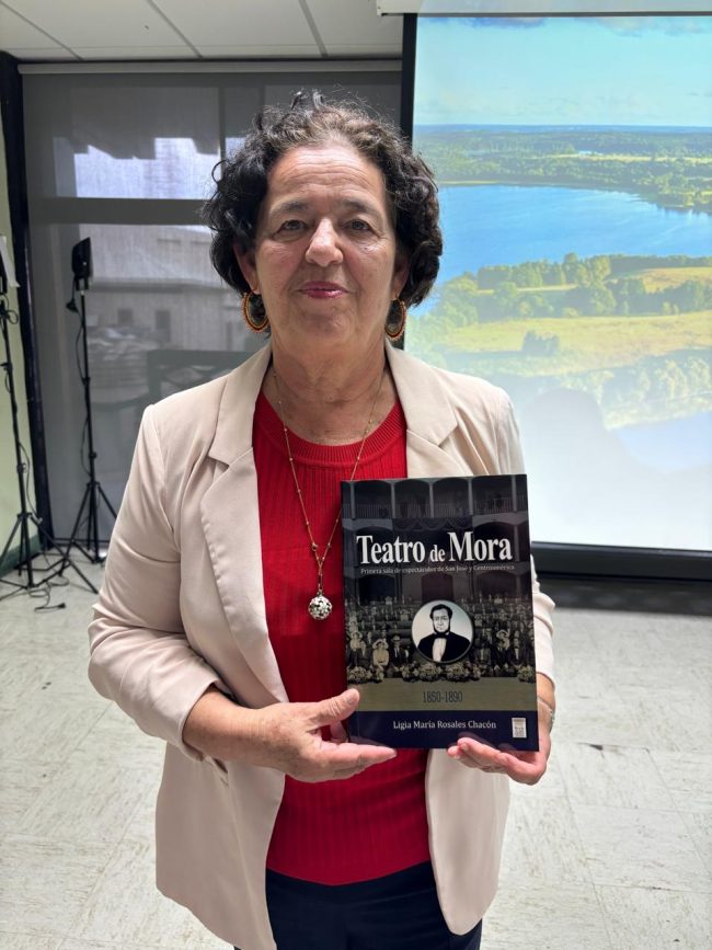 Dra. Ligia María Rosales Chacón. Fotografía: Esteban Krumm