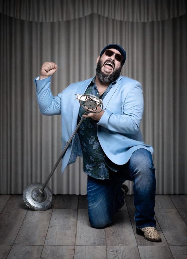 Mikey Junior Band. Maestro de Ceremonias del Costa Rica Blues Festival 2026