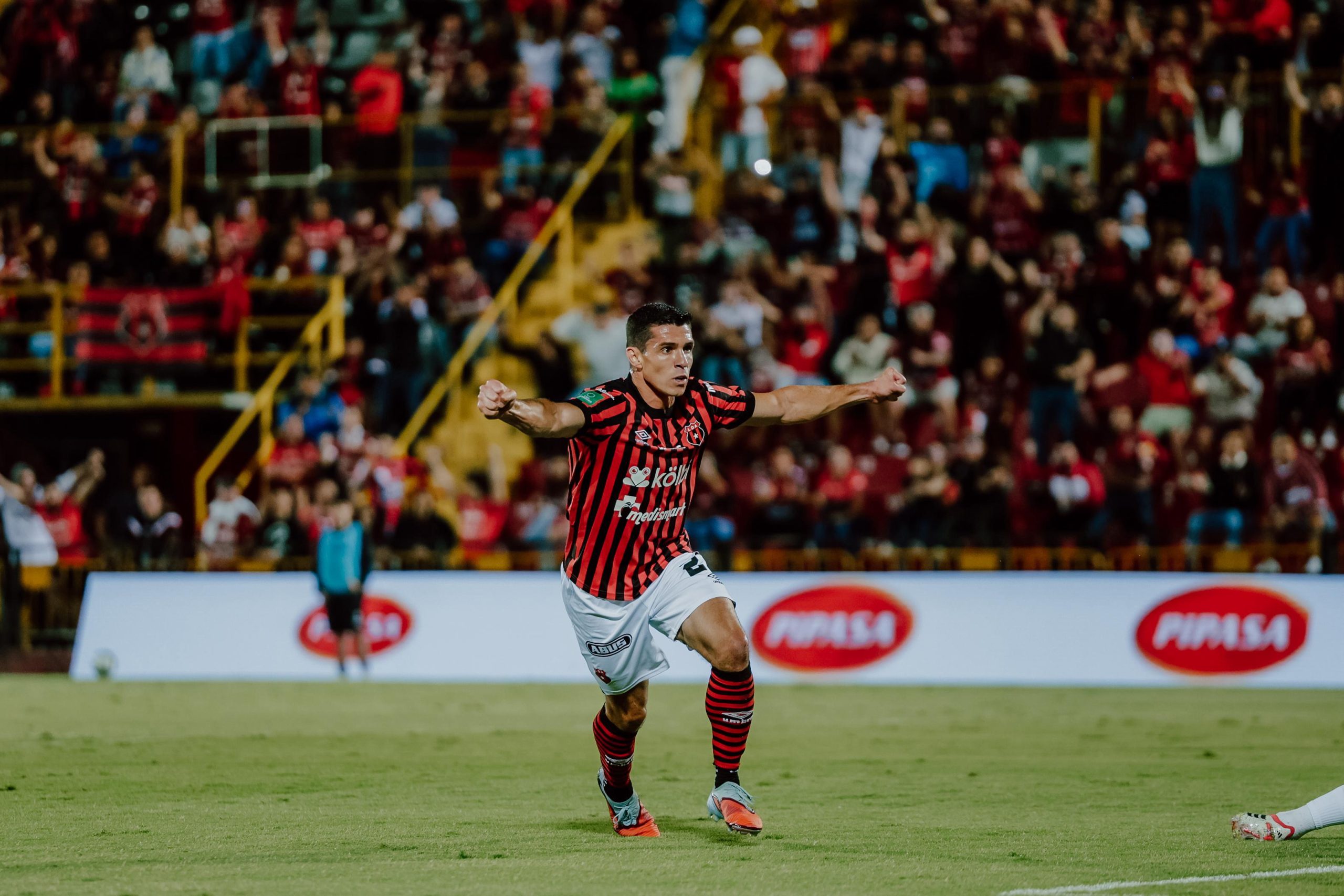 Un Alajuelense alternativo despachó a Pérez Zeledón Un Alajuelense alternativo despachó a Pérez Zeledón
