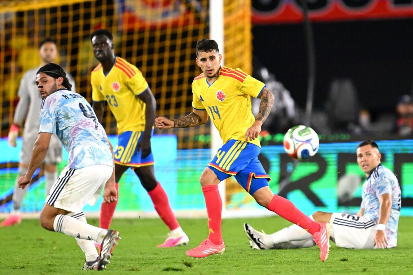 ¡Nueva era! Fernando Batista debutó con la tricolor