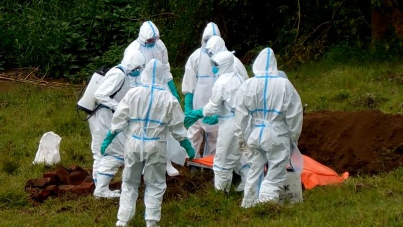 El silencioso virus que no solo mata por biología sino también por desigualdad