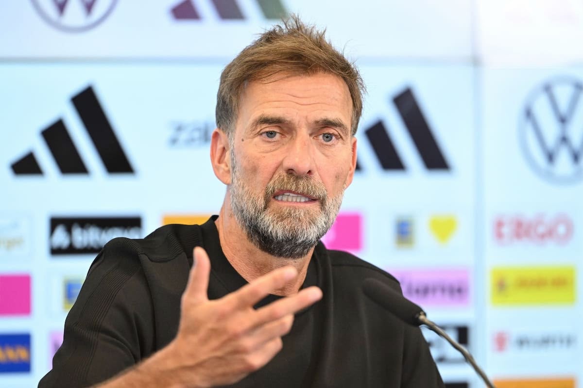Jürgen Klopp llega al banquillo de excampeón del mundo
