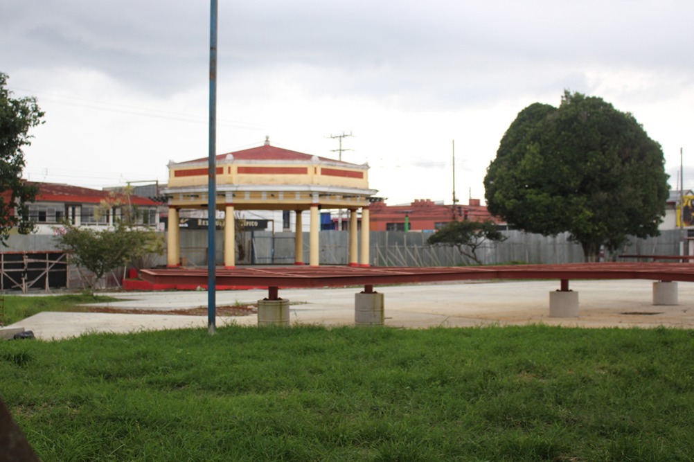 Comerciantes de Guadalupe reportan afectaciones por atraso en obras del Parque Santiago Jara Comerciantes de Guadalupe reportan afectaciones por atraso en obras del Parque Santiago Jara